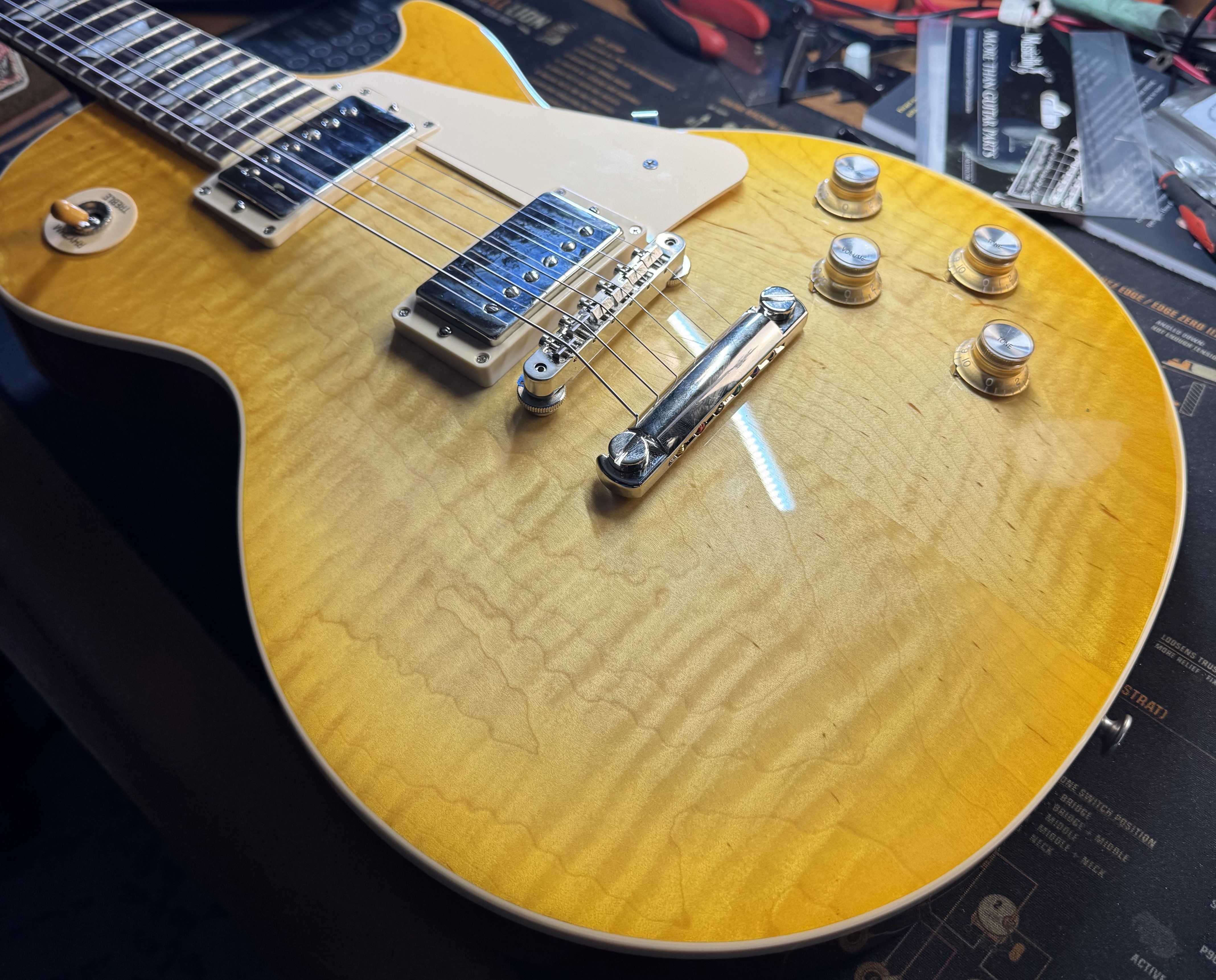 Lemon Burst Gibson Les Paul Standard  getting a setup